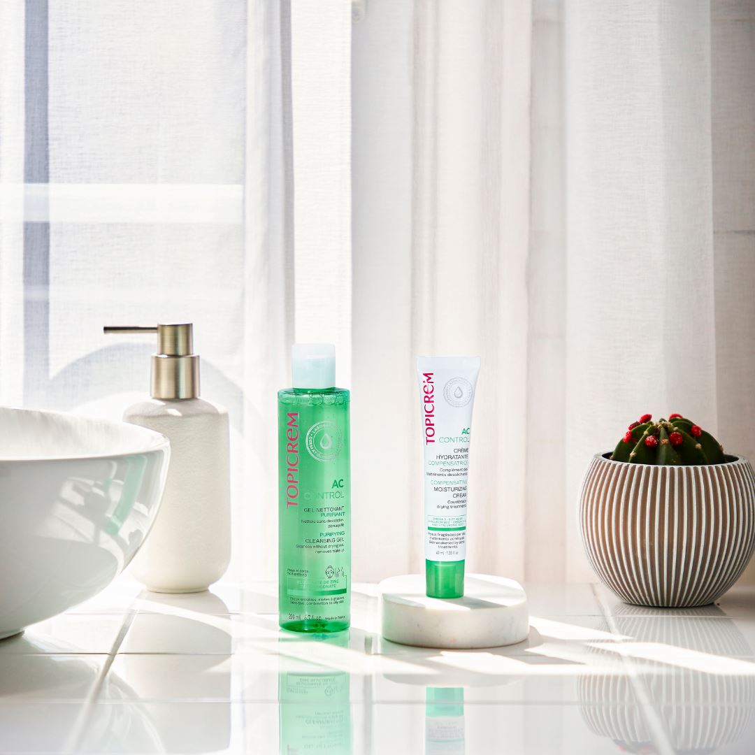 სახის დამატენიანებელი აღმდგენი კრემი აკნეს მკურნალობის შემდგომი პერიოდისათვის