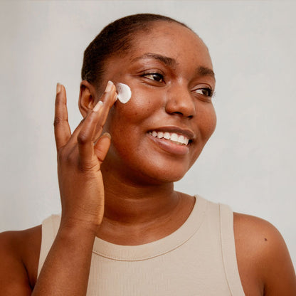 ტოპიკრემი - სახის კრემი მატირების ეფექტით ცხიმიანი და კომბინირებული კანისათვის