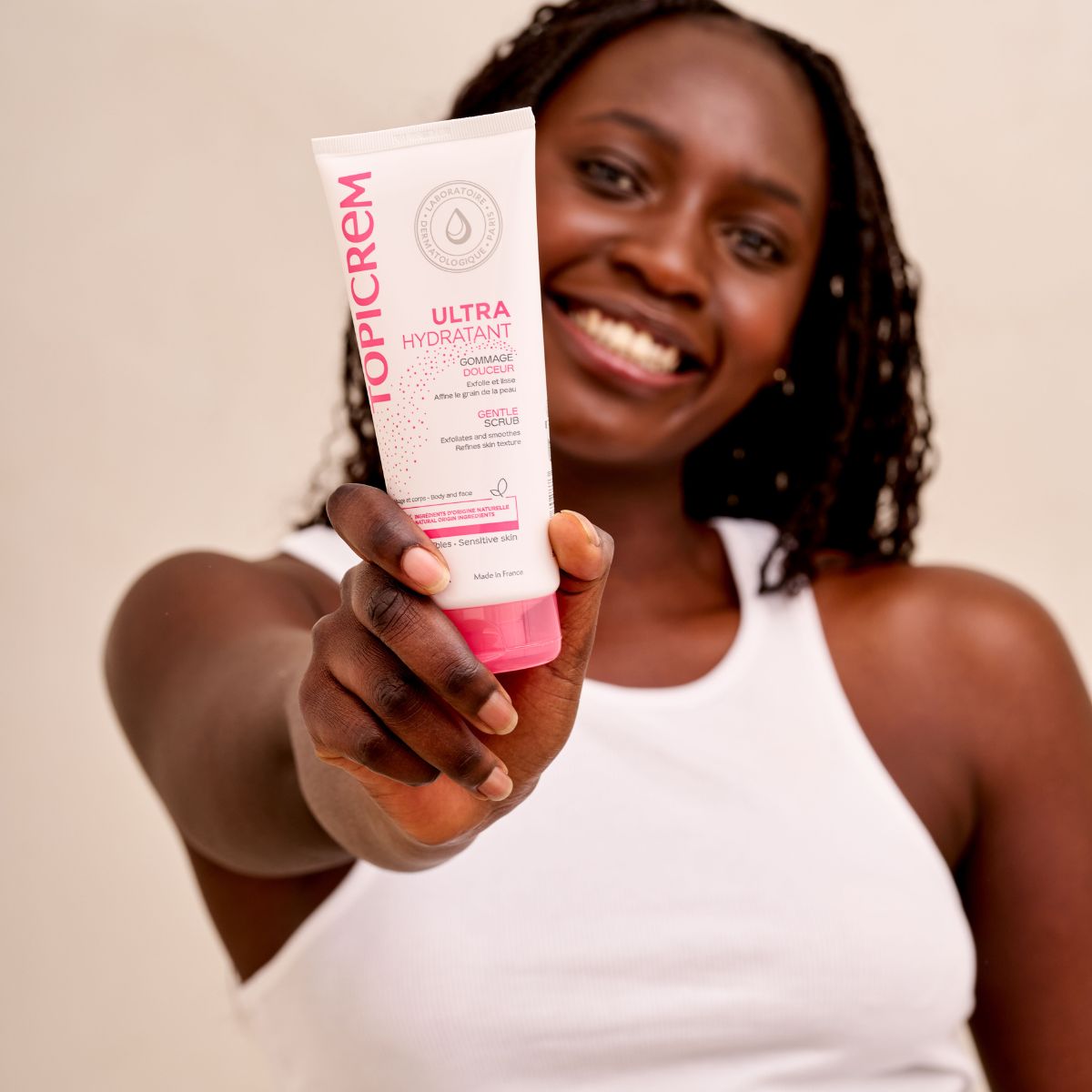 ტოპიკრემი - ნაზი სკრაბი